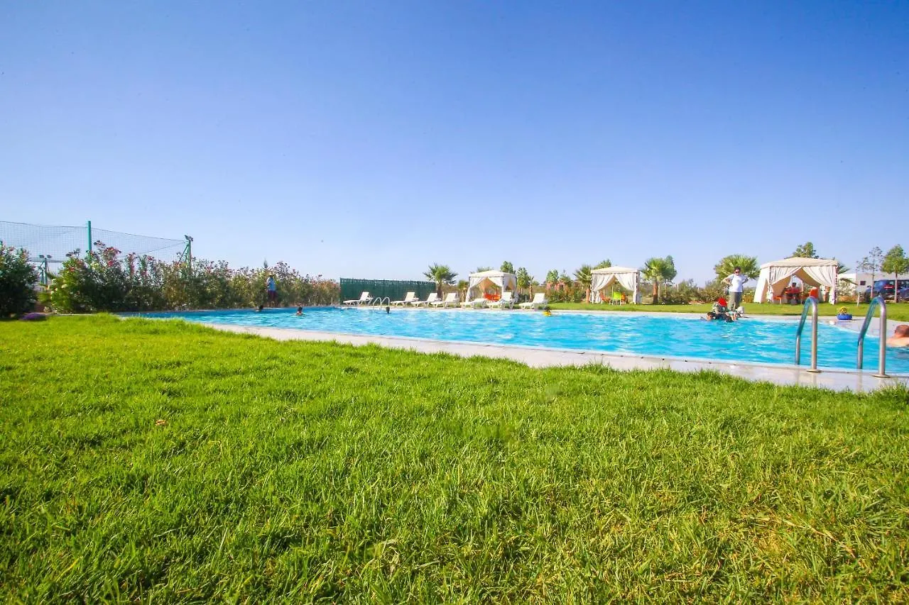 Appartement entouré de verdure, grande piscine Marrakesh